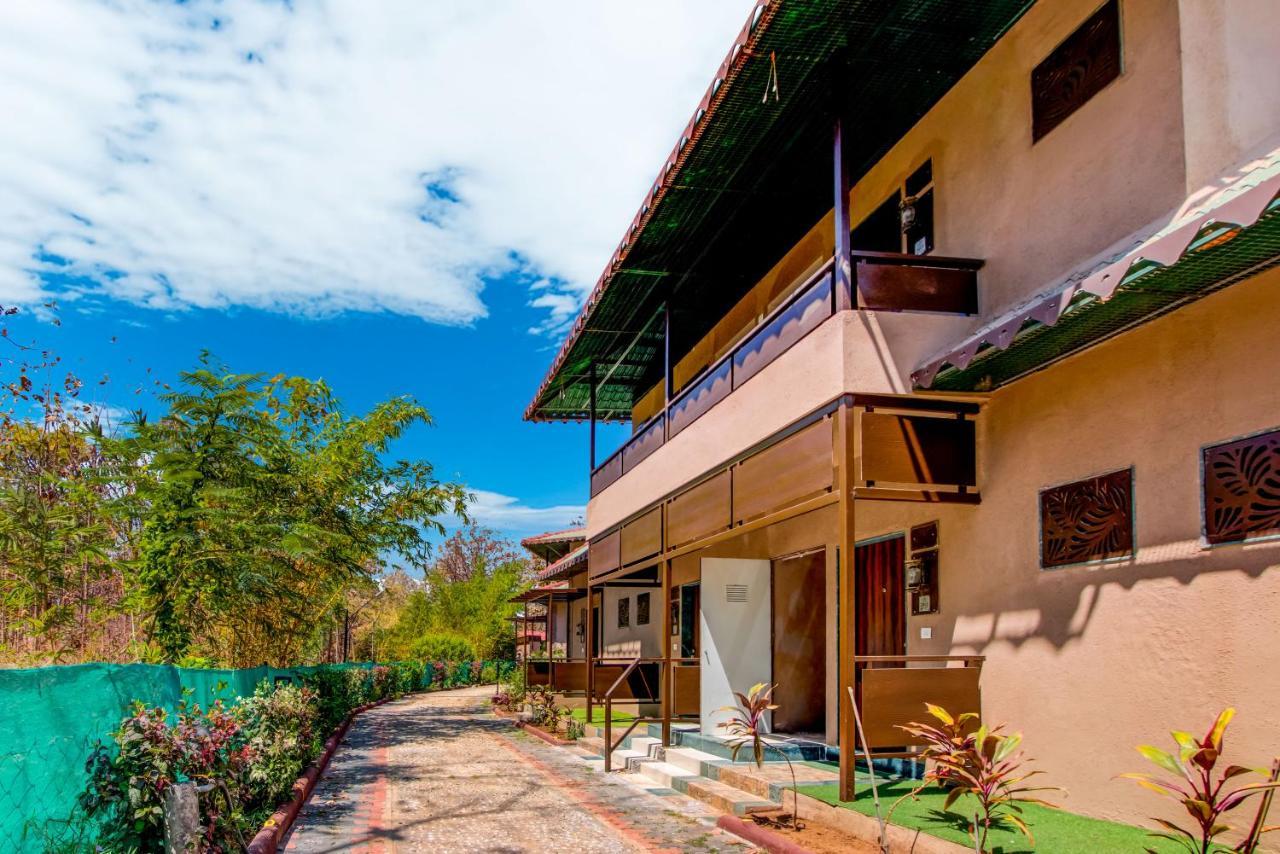 فندق Club Mahindra Netrang المظهر الخارجي الصورة