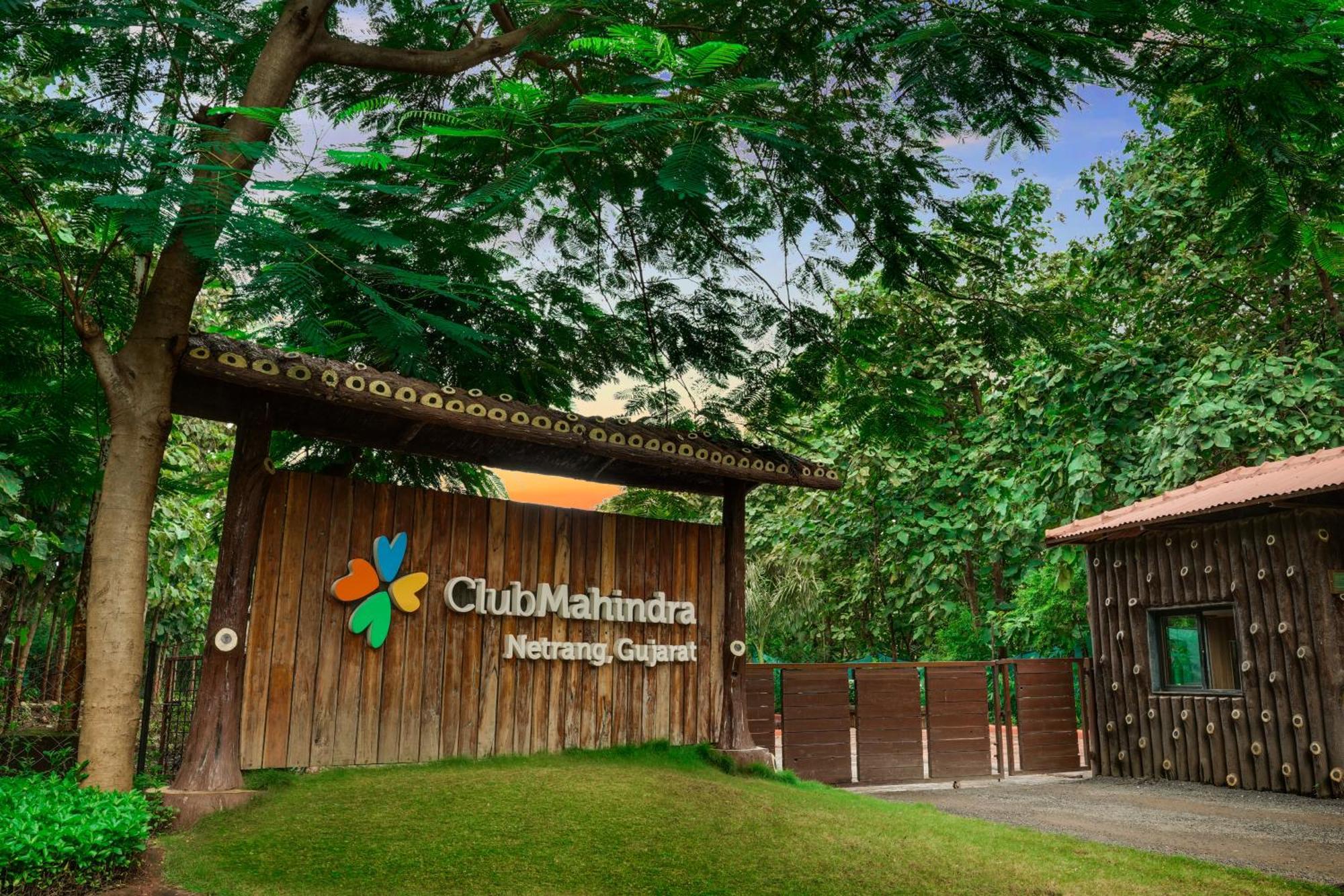 فندق Club Mahindra Netrang المظهر الخارجي الصورة